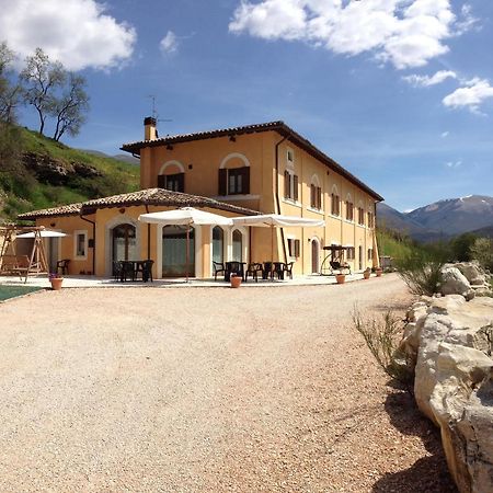 Bed and Breakfast Il Casale San Martino Nursja Zewnętrze zdjęcie